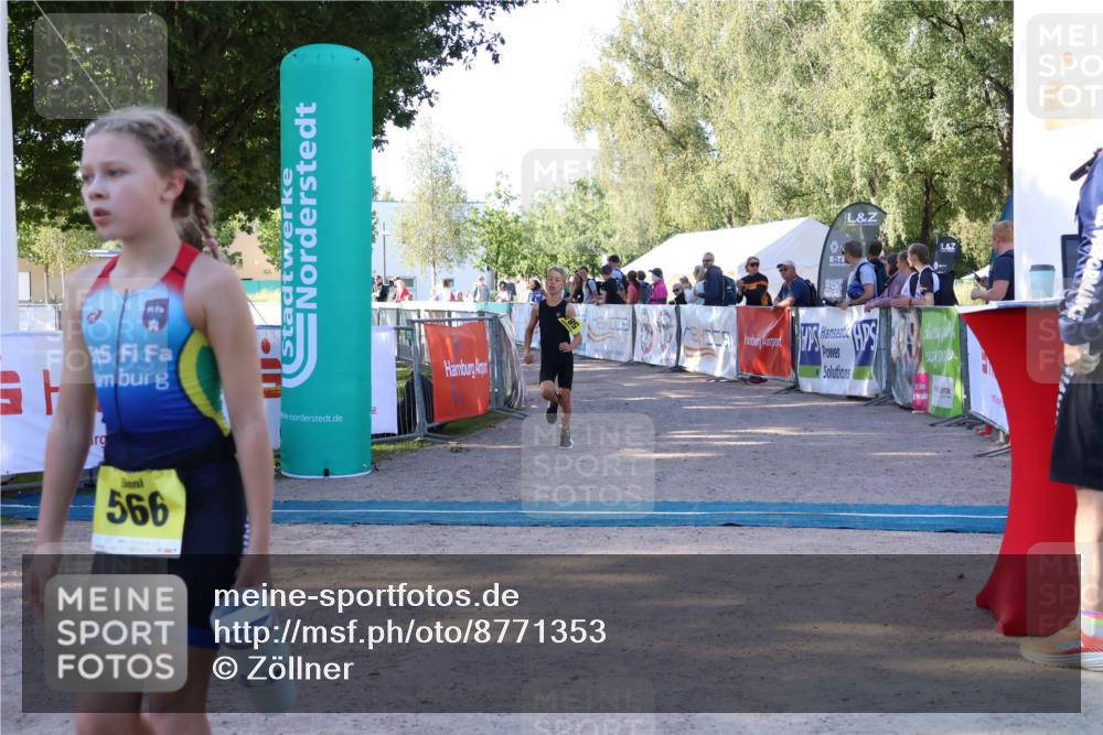 07.09.2025 - 19. Norderstedt Triathlon Zöllner http://msf.ph/oto/8771353 07.09.2025 09:50:25 Ziel 584 meine-sportfotos.de