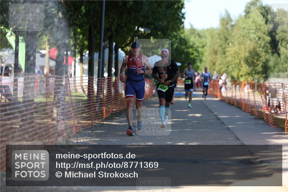 07.09.2025 - 19. Norderstedt Triathlon Michael Strokosch http://msf.ph/oto/8771369 07.09.2025 15:33:24 Laufen 908 meine-sportfotos.de