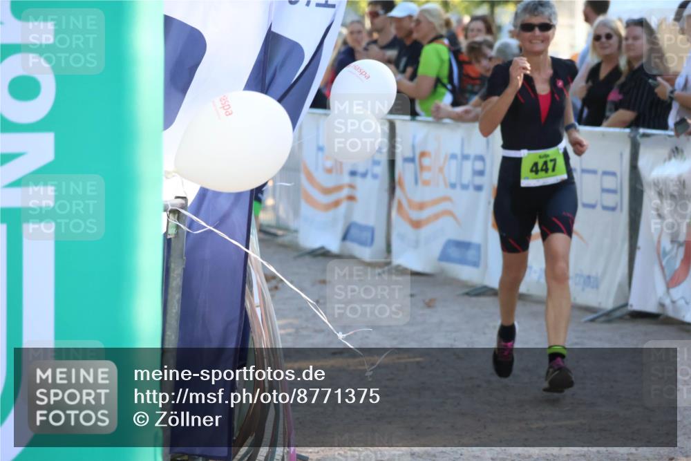 07.09.2025 - 19. Norderstedt Triathlon Zöllner http://msf.ph/oto/8771375 07.09.2025 16:45:57 Ziel 447, 1089, 1492 meine-sportfotos.de