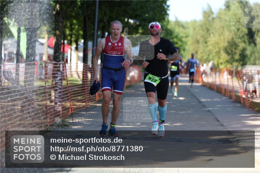 07.09.2025 - 19. Norderstedt Triathlon Michael Strokosch http://msf.ph/oto/8771380 07.09.2025 15:33:26 Laufen 908 meine-sportfotos.de