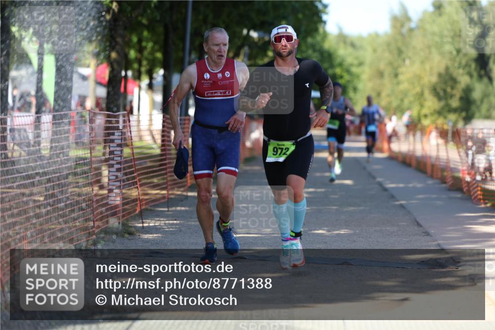 07.09.2025 - 19. Norderstedt Triathlon Michael Strokosch http://msf.ph/oto/8771388 07.09.2025 15:33:26 Laufen 908 meine-sportfotos.de