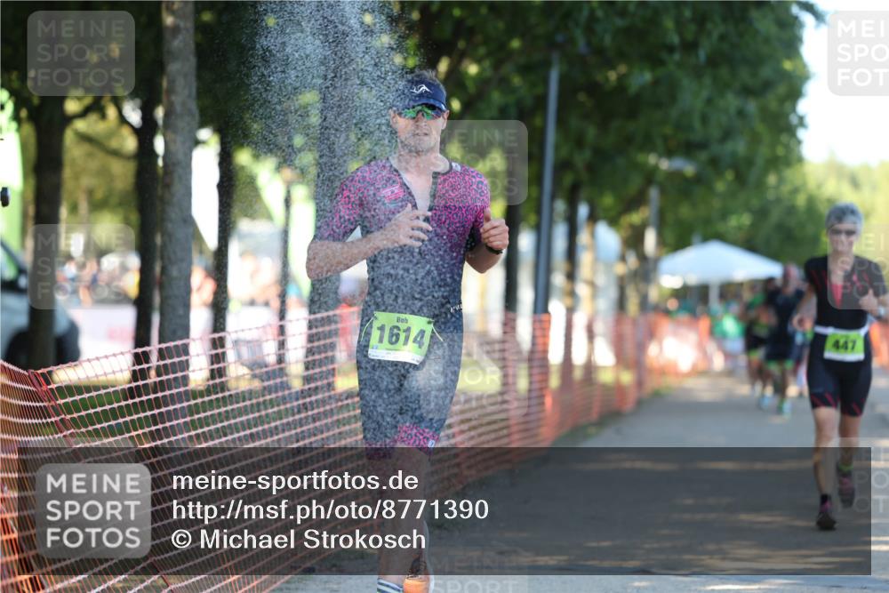 07.09.2025 - 19. Norderstedt Triathlon Michael Strokosch http://msf.ph/oto/8771390 07.09.2025 16:30:09 Laufen 447, 885, 1403, 1486, 1553, 1584, 1614 meine-sportfotos.de