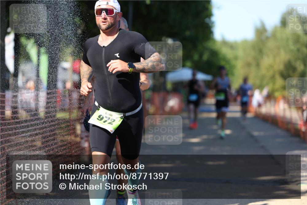 07.09.2025 - 19. Norderstedt Triathlon Michael Strokosch http://msf.ph/oto/8771397 07.09.2025 15:33:27 Laufen 908, 1416 meine-sportfotos.de