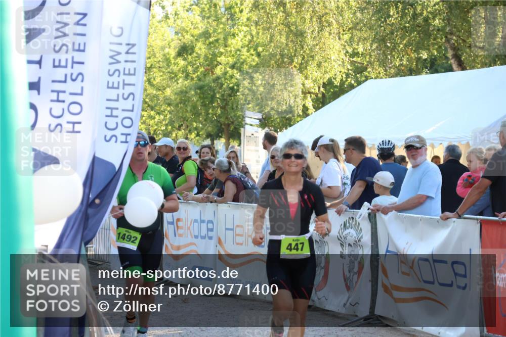 07.09.2025 - 19. Norderstedt Triathlon Zöllner http://msf.ph/oto/8771400 07.09.2025 16:45:58 Ziel 447, 1089, 1492 meine-sportfotos.de