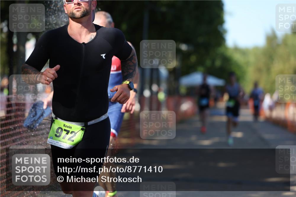 07.09.2025 - 19. Norderstedt Triathlon Michael Strokosch http://msf.ph/oto/8771410 07.09.2025 15:33:28 Laufen 908, 1416 meine-sportfotos.de