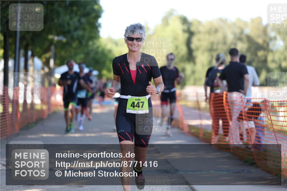 07.09.2025 - 19. Norderstedt Triathlon Michael Strokosch http://msf.ph/oto/8771416 07.09.2025 16:30:12 Laufen 447, 516, 885, 1403, 1486, 1489, 1553, 1614 meine-sportfotos.de