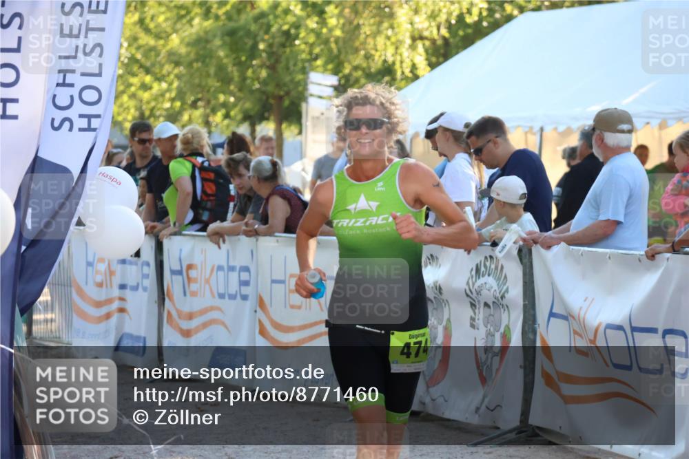 07.09.2025 - 19. Norderstedt Triathlon Zöllner http://msf.ph/oto/8771460 07.09.2025 16:46:04 Ziel 447, 474, 1492 meine-sportfotos.de