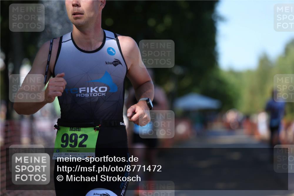07.09.2025 - 19. Norderstedt Triathlon Michael Strokosch http://msf.ph/oto/8771472 07.09.2025 15:33:34 Laufen 1416, 1456 meine-sportfotos.de