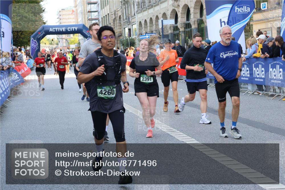 07.09.2025 - BARMER Alsterlauf Strokosch-Dieckow http://msf.ph/oto/8771496 07.09.2025 10:10:00 Ziel 1160, 1188, 2282, 2311, 2312, 2352, 2474, 2632, 2703, 2865, 3145, 3469, 3472, 3756, 3757, 3758, 3987, 4099, 4244, 4291, 4321, 4373, 4384, 4832, 4864, 5009, 5049, 5072, 5073, 5283, 5413, 5703, 5814, 5824, 5829, 5879, 5893, 5896, 5971, 6038, 6088, 6114, 6198, 8385, 8423 meine-sportfotos.de