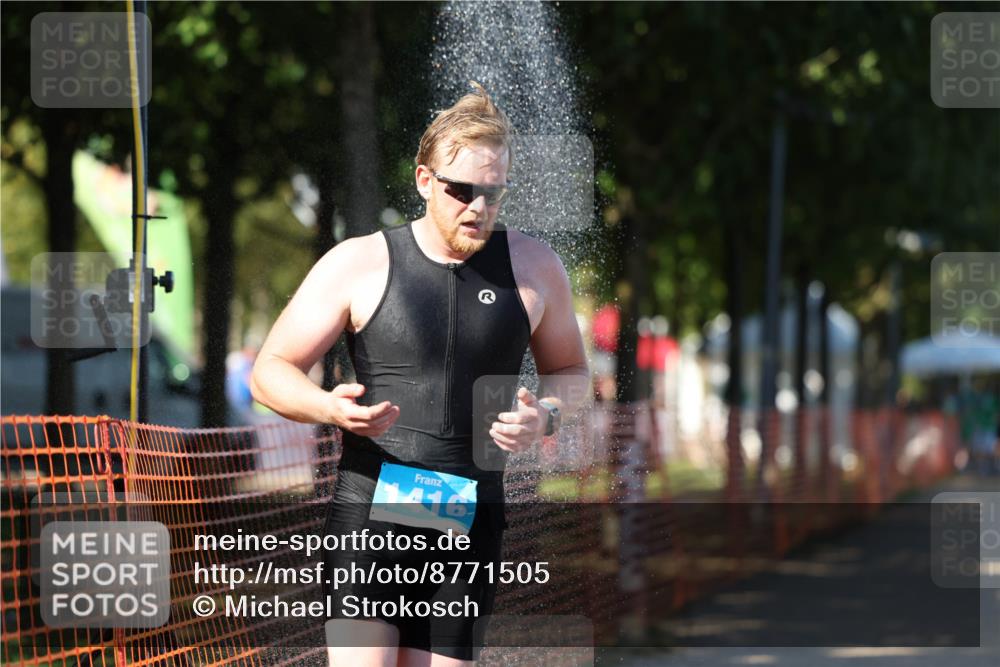 07.09.2025 - 19. Norderstedt Triathlon Michael Strokosch http://msf.ph/oto/8771505 07.09.2025 15:33:36 Laufen 1416, 1456 meine-sportfotos.de