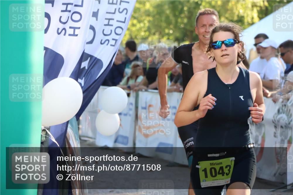 07.09.2025 - 19. Norderstedt Triathlon Zöllner http://msf.ph/oto/8771508 07.09.2025 16:46:11 Ziel 474, 1043, 1621 meine-sportfotos.de