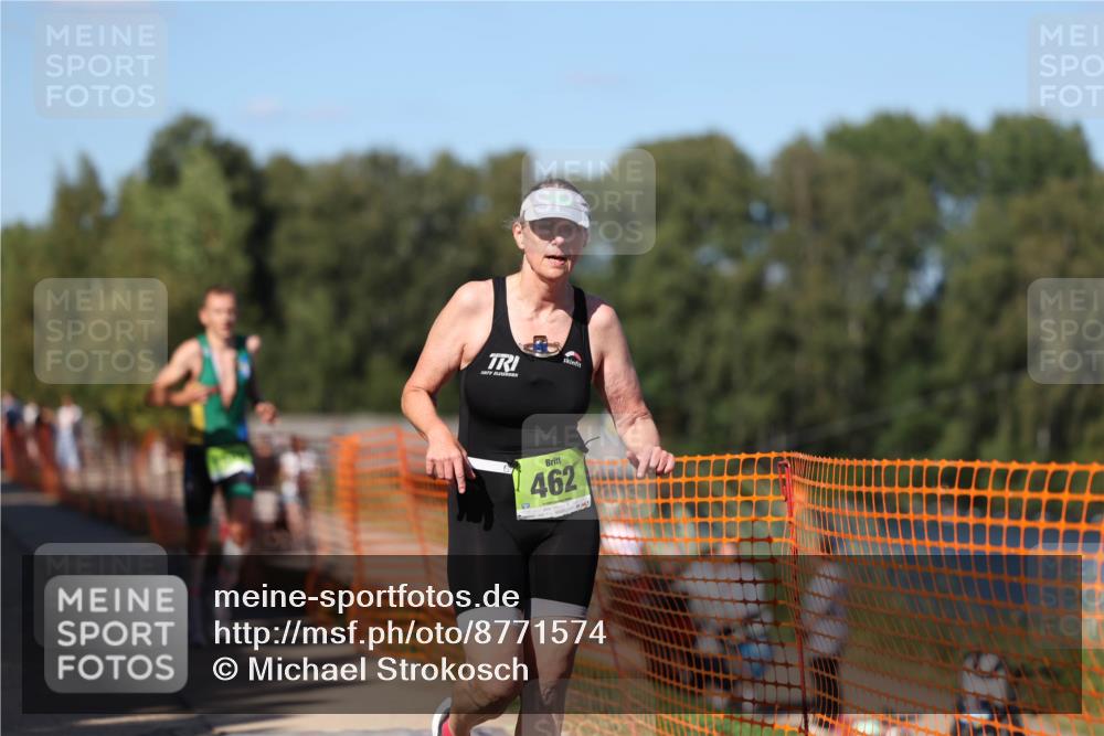 07.09.2025 - 19. Norderstedt Triathlon Michael Strokosch http://msf.ph/oto/8771574 07.09.2025 15:33:58 Laufen 382, 462, 1506 meine-sportfotos.de