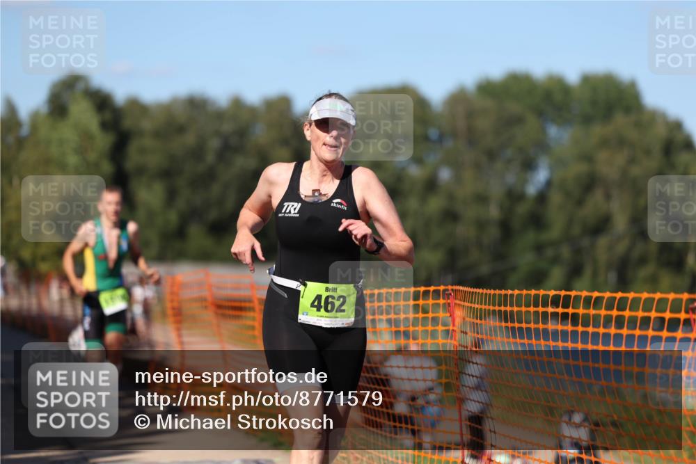 07.09.2025 - 19. Norderstedt Triathlon Michael Strokosch http://msf.ph/oto/8771579 07.09.2025 15:33:58 Laufen 382, 462, 1506 meine-sportfotos.de