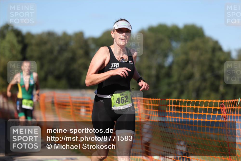 07.09.2025 - 19. Norderstedt Triathlon Michael Strokosch http://msf.ph/oto/8771583 07.09.2025 15:33:59 Laufen 382, 462, 1506 meine-sportfotos.de
