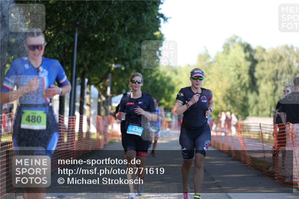 07.09.2025 - 19. Norderstedt Triathlon Michael Strokosch http://msf.ph/oto/8771619 07.09.2025 16:31:02 Laufen 525, 1049, 1430, 1594 meine-sportfotos.de