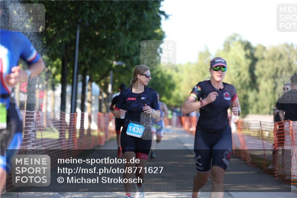 07.09.2025 - 19. Norderstedt Triathlon Michael Strokosch http://msf.ph/oto/8771627 07.09.2025 16:31:03 Laufen 525, 1049, 1430, 1594 meine-sportfotos.de