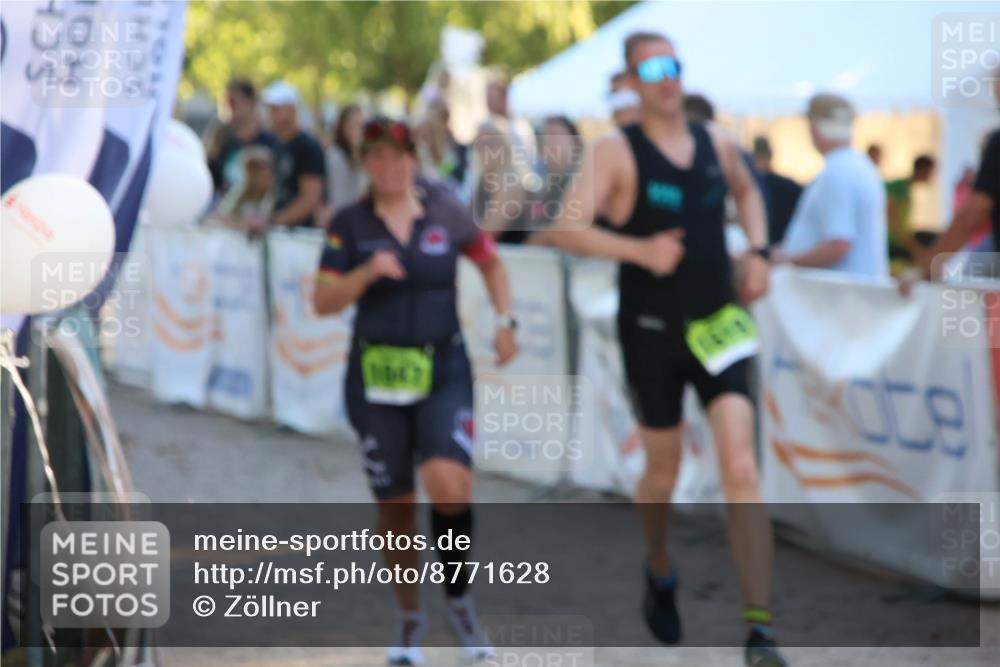 07.09.2025 - 19. Norderstedt Triathlon Zöllner http://msf.ph/oto/8771628 07.09.2025 16:46:34 Ziel 1047, 1619 meine-sportfotos.de