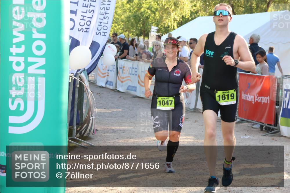 07.09.2025 - 19. Norderstedt Triathlon Zöllner http://msf.ph/oto/8771656 07.09.2025 16:46:36 Ziel 1047, 1619 meine-sportfotos.de