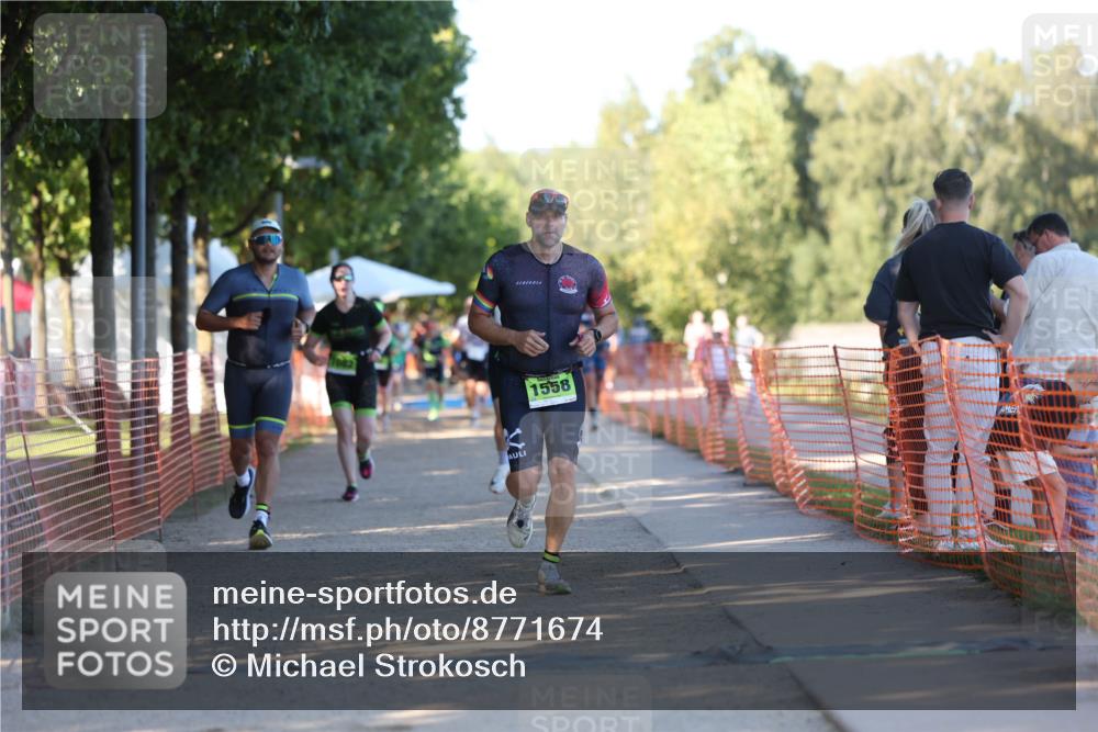 07.09.2025 - 19. Norderstedt Triathlon Michael Strokosch http://msf.ph/oto/8771674 07.09.2025 16:31:13 Laufen 873, 1082, 1476, 1558 meine-sportfotos.de