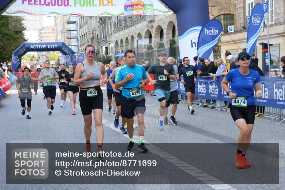 07.09.2025 - BARMER Alsterlauf Strokosch-Dieckow http://msf.ph/oto/8771699 07.09.2025 10:09:56 Ziel 1160, 1188, 2282, 2352, 2474, 2632, 2703, 2865, 2895, 2907, 3145, 3469, 3470, 3756, 3757, 3758, 3987, 4058, 4099, 4244, 4291, 4321, 4373, 4384, 4667, 4832, 4864, 5009, 5283, 5285, 5319, 5413, 5778, 5780, 5824, 5829, 5879, 5893, 5896, 5971, 6038, 6088, 6114, 6198, 8385, 8423, 8463 meine-sportfotos.de