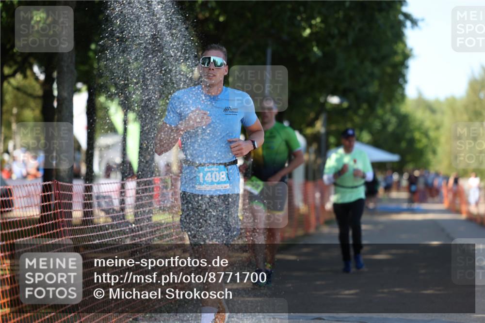 07.09.2025 - 19. Norderstedt Triathlon Michael Strokosch http://msf.ph/oto/8771700 07.09.2025 15:34:11 Laufen 905, 1408 meine-sportfotos.de