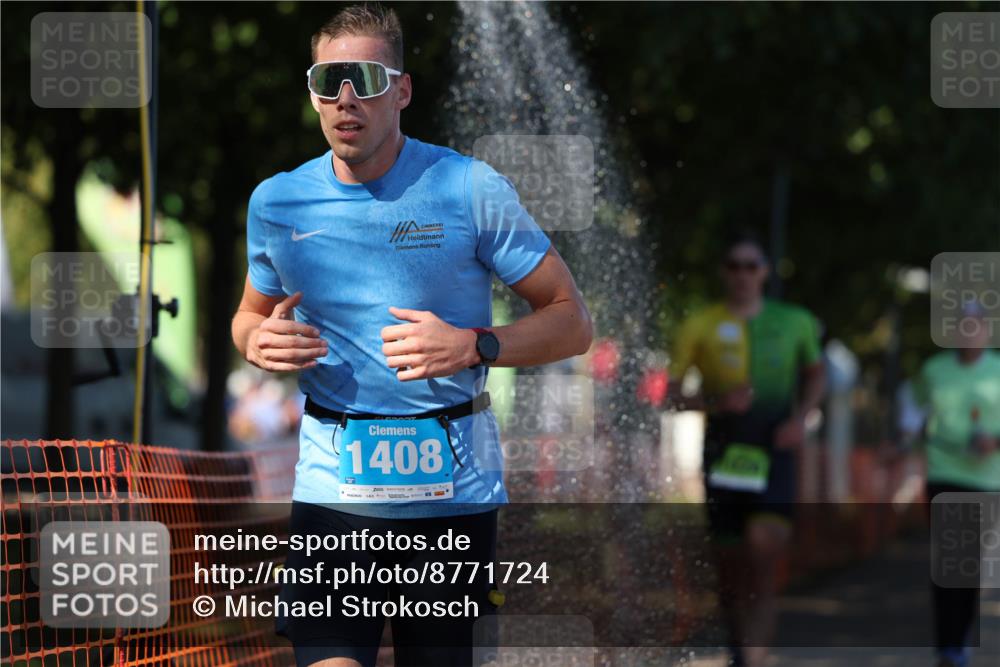 07.09.2025 - 19. Norderstedt Triathlon Michael Strokosch http://msf.ph/oto/8771724 07.09.2025 15:34:12 Laufen 905, 1408 meine-sportfotos.de