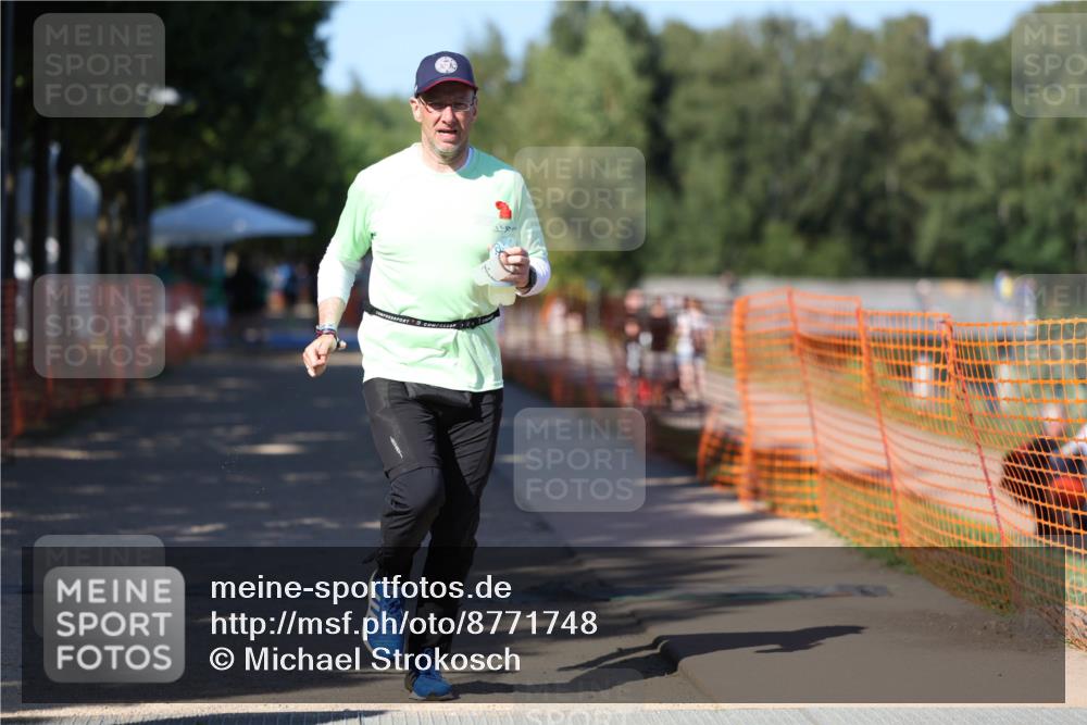 07.09.2025 - 19. Norderstedt Triathlon Michael Strokosch http://msf.ph/oto/8771748 07.09.2025 15:34:14 Laufen 905, 1408 meine-sportfotos.de