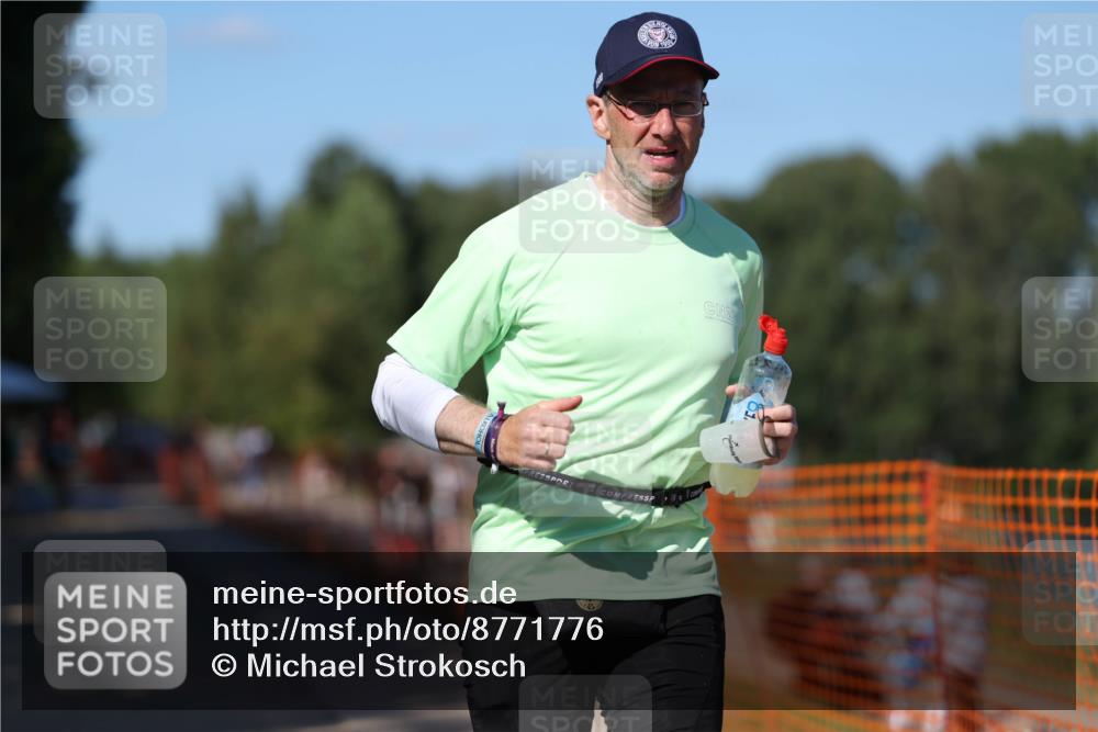 07.09.2025 - 19. Norderstedt Triathlon Michael Strokosch http://msf.ph/oto/8771776 07.09.2025 15:34:16 Laufen 905 meine-sportfotos.de