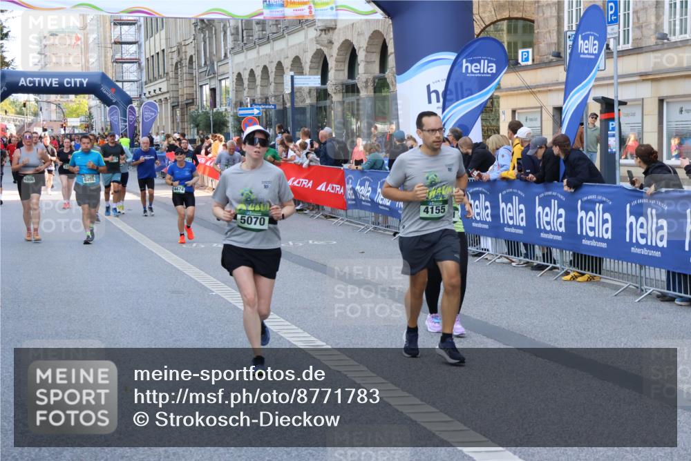 07.09.2025 - BARMER Alsterlauf Strokosch-Dieckow http://msf.ph/oto/8771783 07.09.2025 10:09:49 Ziel 1160, 2082, 2352, 2474, 2632, 2639, 2703, 2787, 2865, 2895, 2907, 3145, 3250, 3469, 3470, 3756, 3757, 3758, 3987, 4058, 4099, 4202, 4291, 4302, 4554, 4622, 4667, 4838, 4893, 4933, 4935, 5176, 5285, 5319, 5652, 5778, 5780, 5816, 5829, 5879, 5893, 5896, 6000, 6088, 6198, 8385, 8423, 8463 meine-sportfotos.de
