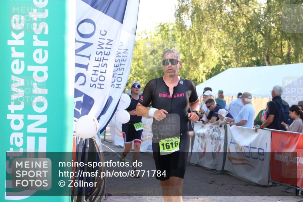 07.09.2025 - 19. Norderstedt Triathlon Zöllner http://msf.ph/oto/8771784 07.09.2025 16:47:05 Ziel 503, 1087, 1581, 1616 meine-sportfotos.de