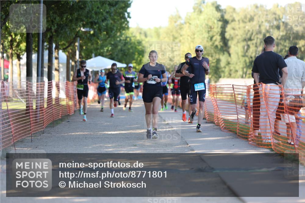 07.09.2025 - 19. Norderstedt Triathlon Michael Strokosch http://msf.ph/oto/8771801 07.09.2025 16:31:52 Laufen 493, 934, 1063, 1075, 1409, 1413, 1603, 1629 meine-sportfotos.de