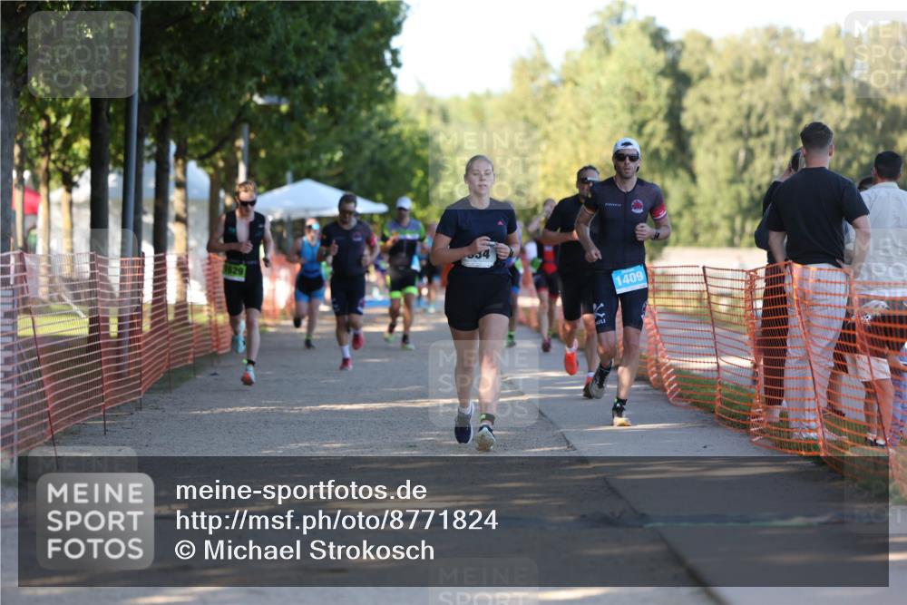 07.09.2025 - 19. Norderstedt Triathlon Michael Strokosch http://msf.ph/oto/8771824 07.09.2025 16:31:53 Laufen 493, 934, 1063, 1075, 1409, 1413, 1603, 1629 meine-sportfotos.de