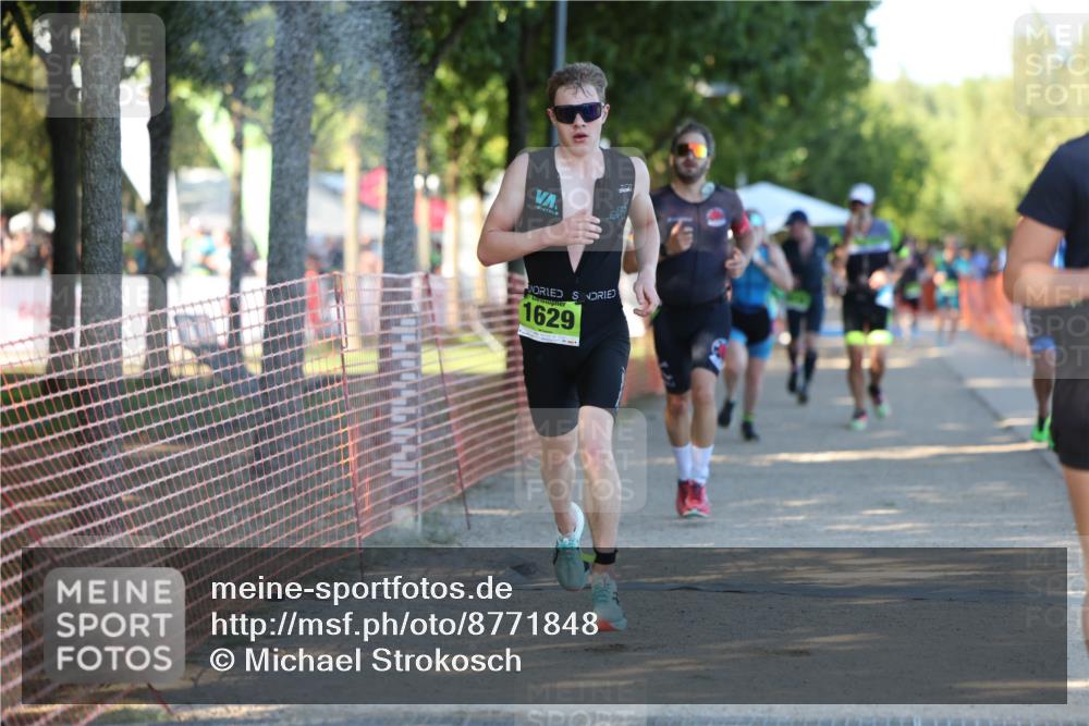 07.09.2025 - 19. Norderstedt Triathlon Michael Strokosch http://msf.ph/oto/8771848 07.09.2025 16:31:56 Laufen 397, 493, 934, 1063, 1075, 1409, 1413, 1549, 1603, 1629 meine-sportfotos.de