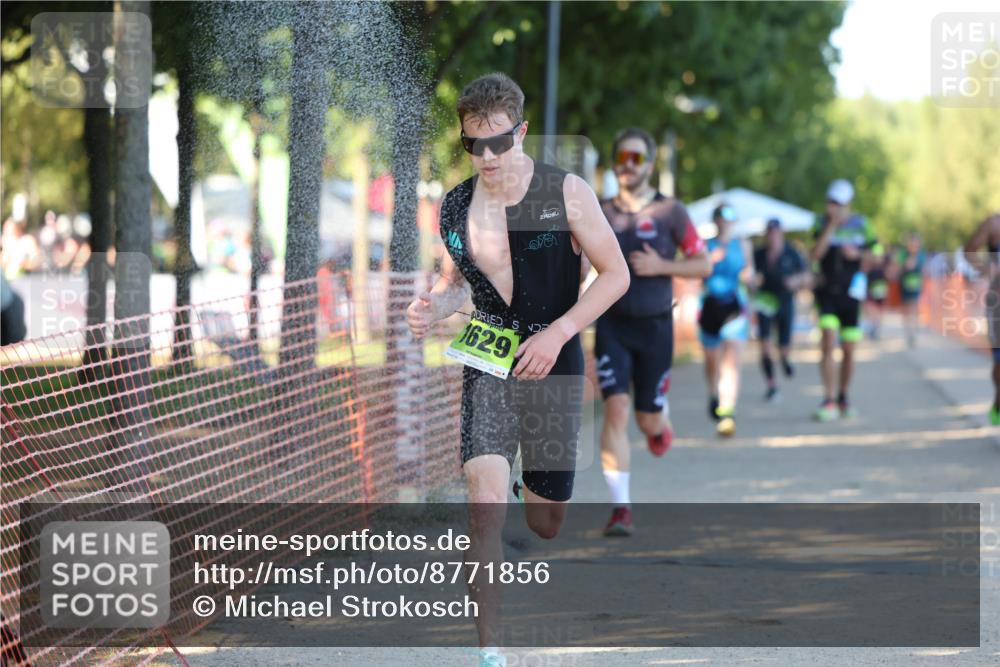 07.09.2025 - 19. Norderstedt Triathlon Michael Strokosch http://msf.ph/oto/8771856 07.09.2025 16:31:57 Laufen 397, 493, 934, 1063, 1075, 1409, 1413, 1549, 1603, 1629 meine-sportfotos.de