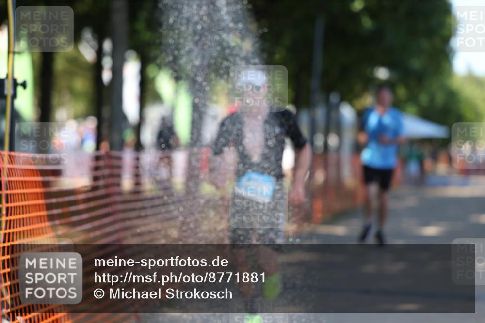 07.09.2025 - 19. Norderstedt Triathlon Michael Strokosch http://msf.ph/oto/8771881 07.09.2025 15:34:45 Laufen 420, 427 meine-sportfotos.de