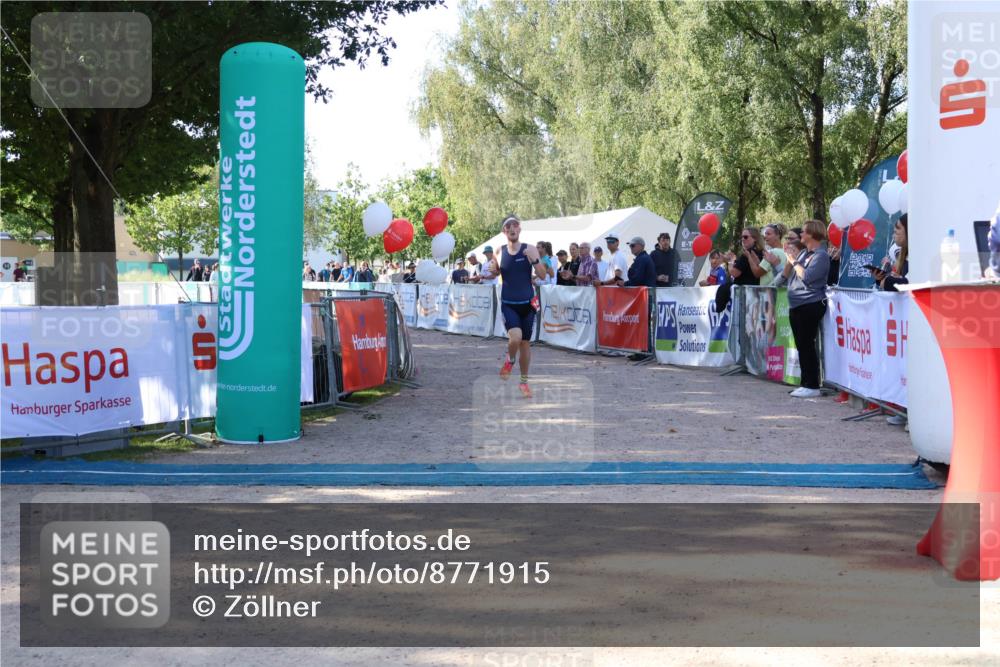 07.09.2025 - 19. Norderstedt Triathlon Zöllner http://msf.ph/oto/8771915 07.09.2025 10:37:22 Ziel 1149 meine-sportfotos.de