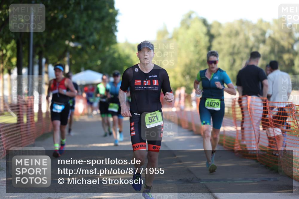 07.09.2025 - 19. Norderstedt Triathlon Michael Strokosch http://msf.ph/oto/8771955 07.09.2025 16:32:09 Laufen 466, 521, 884, 1079, 1108, 1630 meine-sportfotos.de