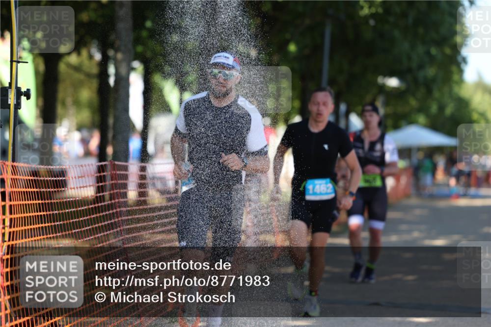 07.09.2025 - 19. Norderstedt Triathlon Michael Strokosch http://msf.ph/oto/8771983 07.09.2025 15:35:19 Laufen 364, 968, 1000, 1462 meine-sportfotos.de