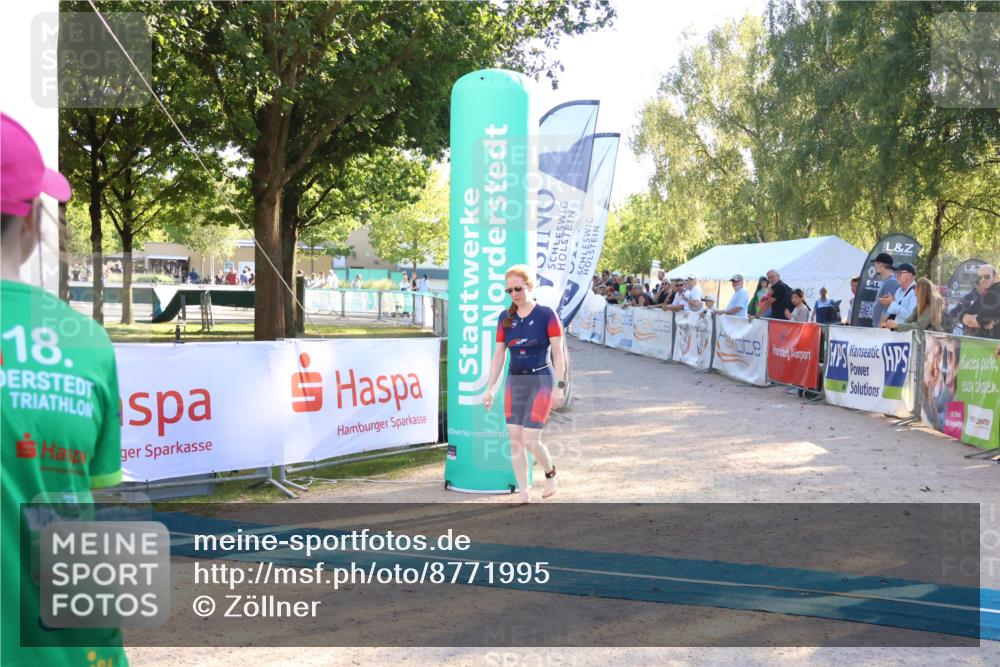 07.09.2025 - 19. Norderstedt Triathlon Zöllner http://msf.ph/oto/8771995 07.09.2025 16:47:20 Ziel 1069, 1541, 1611 meine-sportfotos.de