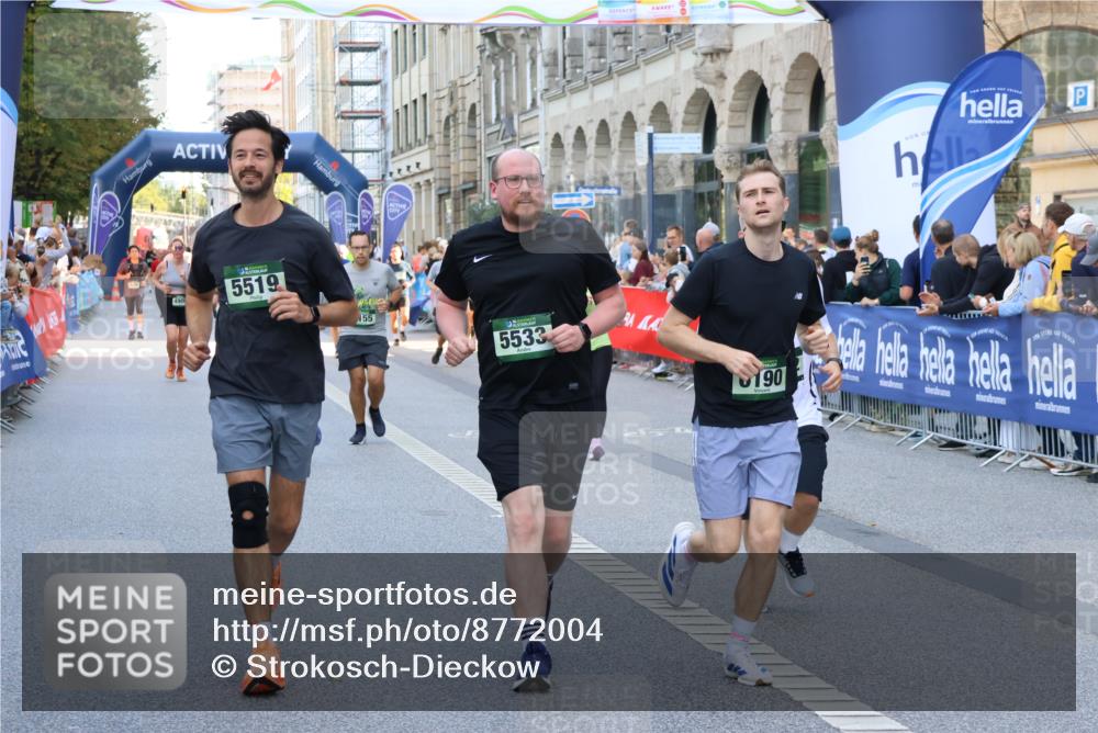 07.09.2025 - BARMER Alsterlauf Strokosch-Dieckow http://msf.ph/oto/8772004 07.09.2025 10:09:46 Ziel 1160, 2082, 2474, 2586, 2632, 2639, 2787, 2805, 2865, 2895, 2907, 3145, 3250, 3470, 3549, 3756, 3757, 3758, 3987, 4058, 4099, 4202, 4291, 4302, 4554, 4622, 4667, 4838, 4893, 4933, 4935, 5176, 5285, 5319, 5652, 5778, 5780, 5816, 5829, 5879, 5893, 5896, 6000, 6159, 8463 meine-sportfotos.de