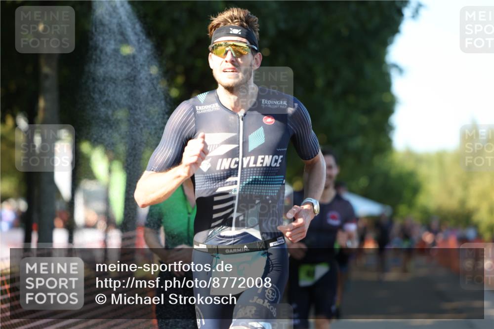 07.09.2025 - 19. Norderstedt Triathlon Michael Strokosch http://msf.ph/oto/8772008 07.09.2025 16:32:18 Laufen 466, 490, 547, 1108, 1497, 1631 meine-sportfotos.de
