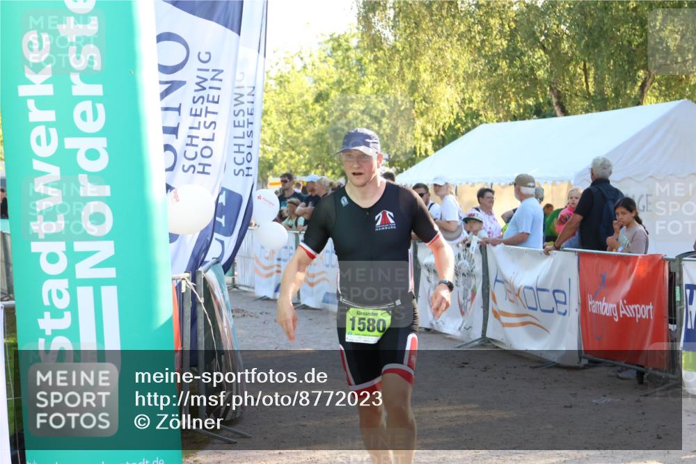 07.09.2025 - 19. Norderstedt Triathlon Zöllner http://msf.ph/oto/8772023 07.09.2025 16:47:28 Ziel 1580 meine-sportfotos.de