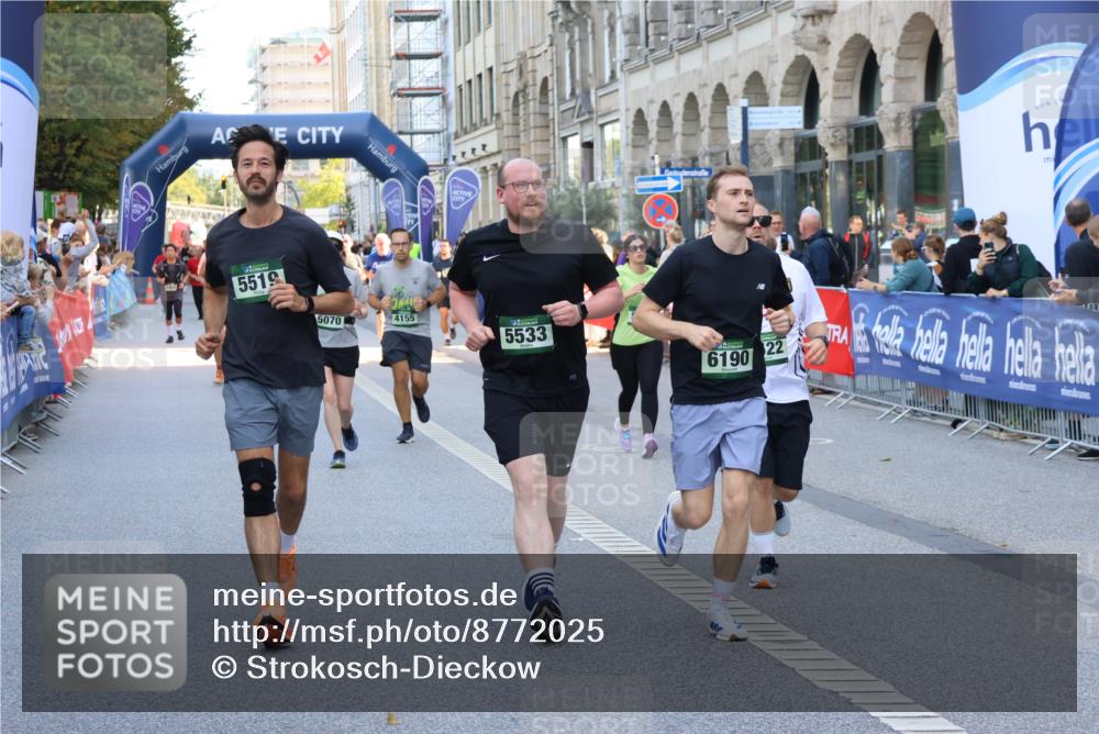 07.09.2025 - BARMER Alsterlauf Strokosch-Dieckow http://msf.ph/oto/8772025 07.09.2025 10:09:45 Ziel 1160, 2082, 2469, 2474, 2586, 2632, 2639, 2787, 2805, 2865, 2895, 2907, 3250, 3470, 3549, 3756, 3757, 3758, 4058, 4099, 4202, 4291, 4302, 4554, 4622, 4667, 4838, 4893, 4933, 4935, 5176, 5285, 5319, 5652, 5778, 5780, 5816, 5879, 5893, 5896, 6000, 6159, 8463 meine-sportfotos.de