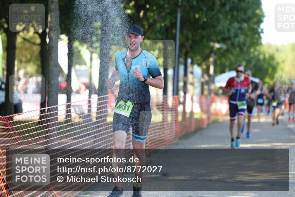 07.09.2025 - 19. Norderstedt Triathlon Michael Strokosch http://msf.ph/oto/8772027 07.09.2025 16:32:21 Laufen 466, 490, 547, 1497, 1631 meine-sportfotos.de