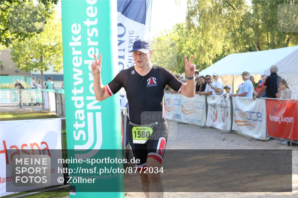 07.09.2025 - 19. Norderstedt Triathlon Zöllner http://msf.ph/oto/8772034 07.09.2025 16:47:29 Ziel 1580 meine-sportfotos.de