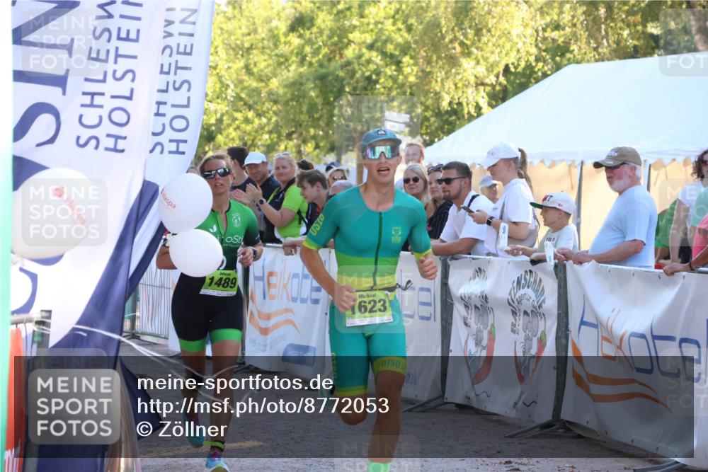 07.09.2025 - 19. Norderstedt Triathlon Zöllner http://msf.ph/oto/8772053 07.09.2025 16:47:57 Ziel 1489, 1579, 1623 meine-sportfotos.de