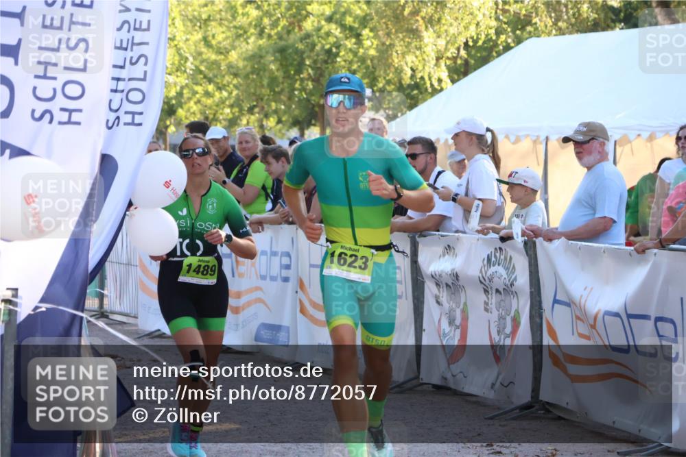 07.09.2025 - 19. Norderstedt Triathlon Zöllner http://msf.ph/oto/8772057 07.09.2025 16:47:57 Ziel 1489, 1579, 1623 meine-sportfotos.de