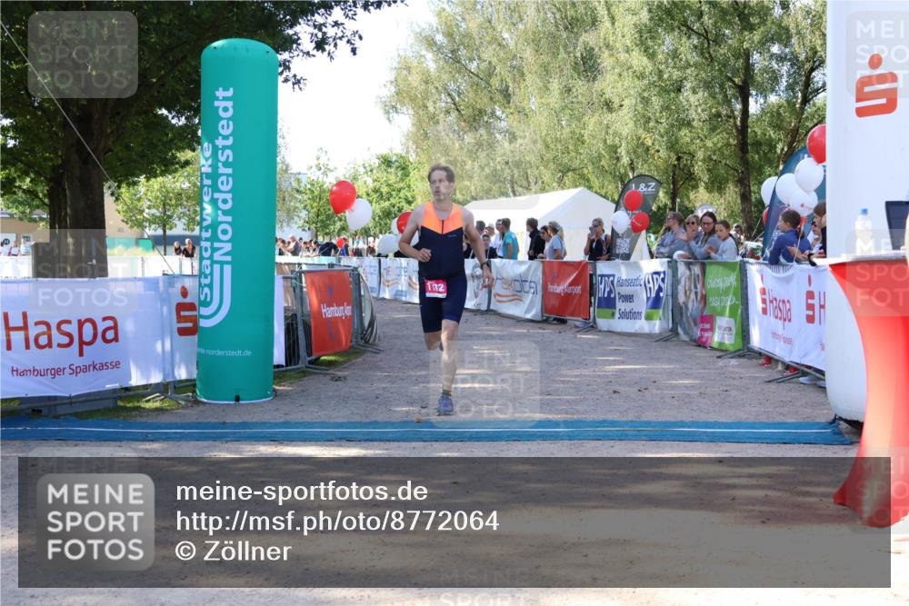 07.09.2025 - 19. Norderstedt Triathlon Zöllner http://msf.ph/oto/8772064 07.09.2025 10:42:03 Ziel 1132 meine-sportfotos.de