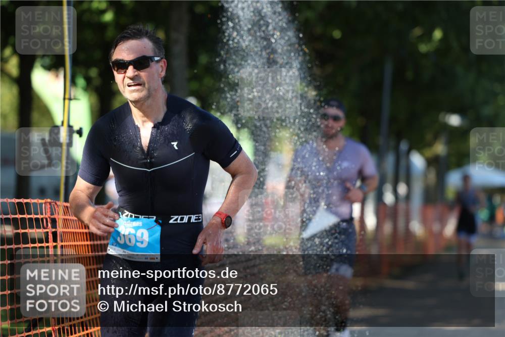 07.09.2025 - 19. Norderstedt Triathlon Michael Strokosch http://msf.ph/oto/8772065 07.09.2025 15:35:34 Laufen 452, 1502 meine-sportfotos.de