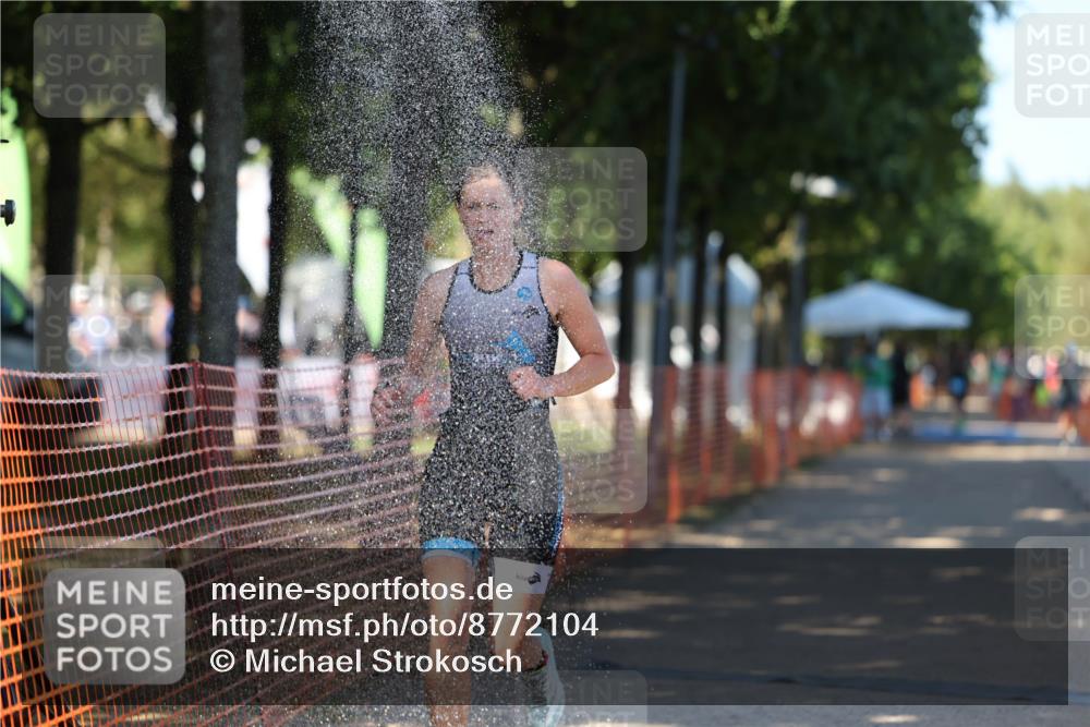 07.09.2025 - 19. Norderstedt Triathlon Michael Strokosch http://msf.ph/oto/8772104 07.09.2025 15:35:39 Laufen 452, 1502 meine-sportfotos.de